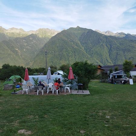 Maurienne Outdoor - Nuit Insolite En Yourte En Savoie Saint-Georges-Des-Hurtieres Экстерьер фото