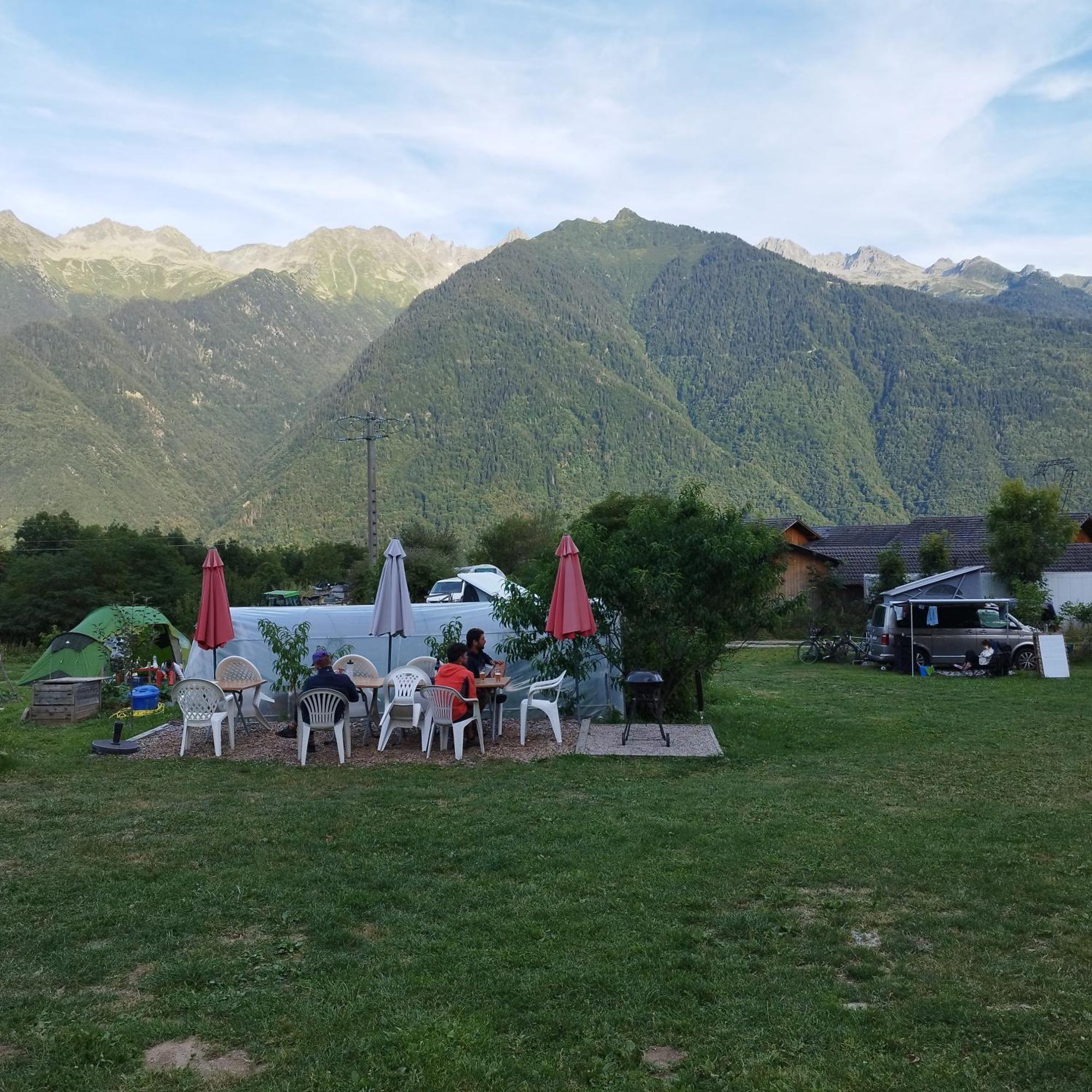 Maurienne Outdoor - Nuit Insolite En Yourte En Savoie Saint-Georges-Des-Hurtieres Экстерьер фото